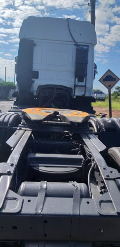Caminhão Iveco Stralis 460 Ano 2010/ Batatais Caminhões