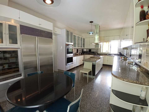 Imagen 13 de 30 de Se Vende Casa 1.200 M² 7h/10b/8p Cerro Verde