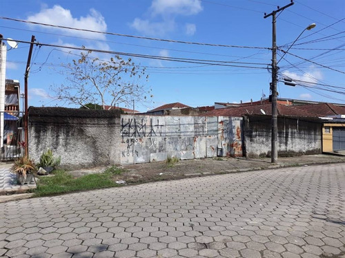 Imagem 1 de 2 de Terreno Para Locação Na Nautica, Terreno Para Estacionamento, Locação De Terreno, Alugar Terreno Baixada Santista, Alugar Terreno Em São Vicente - Hm3095