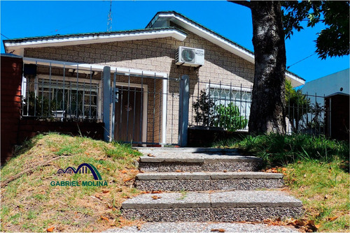 En Venta. Zona Céntrica - Vivienda Completa