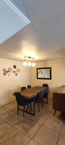 Se Vende Casa 3d, 2b Con Ampliación. Estacionamiento, Patio.