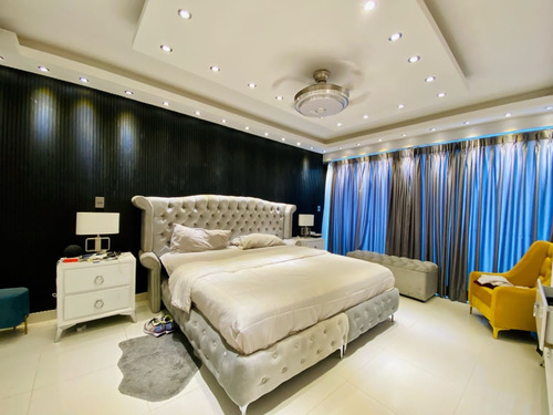 Vendo Lujoso Y Confortable Apartamento En La Julia