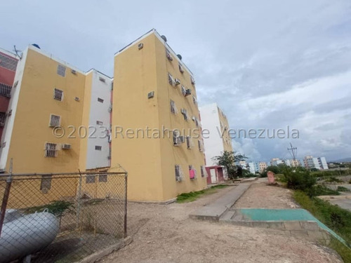 Milagros Inmuebles Apartamento Venta Barquisimeto Lara Union Economica Residencial Economico Código Inmobiliaria Rent-a-house 23-32498