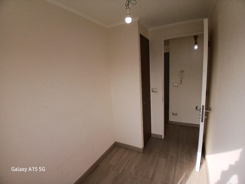 Arriendo Dpto 2 Dormitorios 1b Promocion / Metro Lo Ovalle