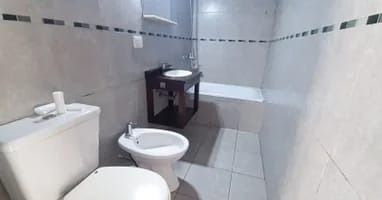 Imagen 6 de 8 de Departamento En Venta En Moron Centro