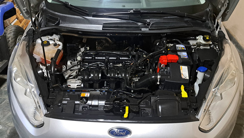 Ford Fiesta Kinetic 1.6 Se 120cv
