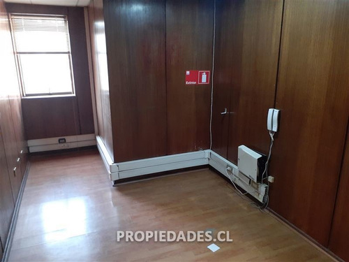 Imagen 14 de 15 de Oficina En Arriendo En Providencia