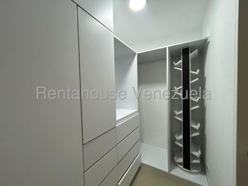 Norgelin Diaz Alquila Apartamento En El Este De Barquisimeto Con Planta Eléctrica Y Piscina Cod.25-17501