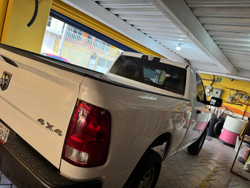 RAM Ram 1500 5.7 Hemi Limited 4X4 At