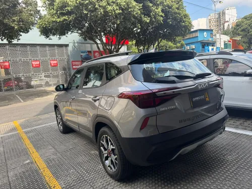Kia Seltos 1.6l Vibrant At