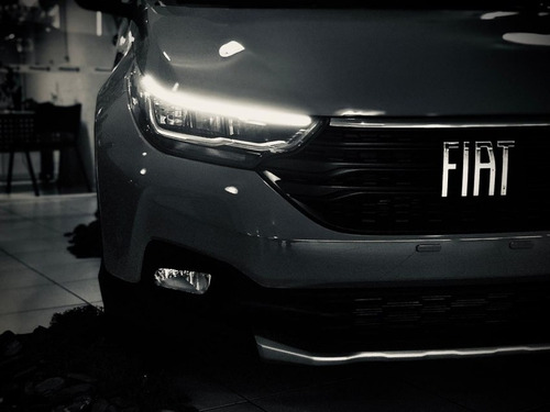 Imagem 5 de 9 de Fiat Strada Volcano