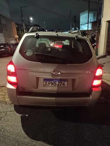 Hyundai Tucson 2.0 Gl 4x2 Aut. 5p