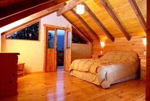 Turístico Cabaña En Venta Ubicado En Villa Arelauquen, Bariloche