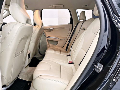 Volvo XC60 2.0 T5 DYNAMIC FWD TURBO GASOLINA 4P AUTOMÁTICO