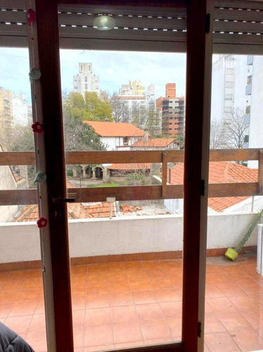 Imagen 15 de 19 de Venta / Departamento De 2 Ambientes A La Calle Con Balcón Terraza / Mar Del Plata