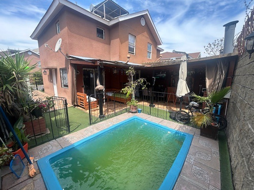 Se Vende Cómoda Casa Uf 3.990 ,valle Lo Campino, Quilicura