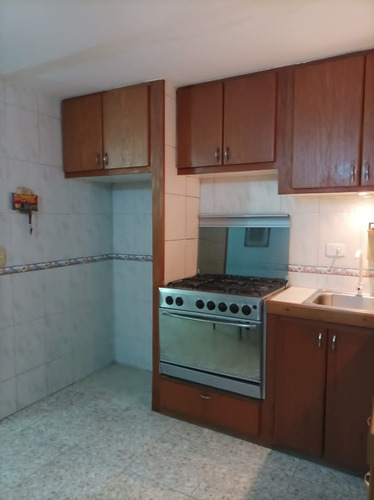 Alquiler En Las Danielas Baruta