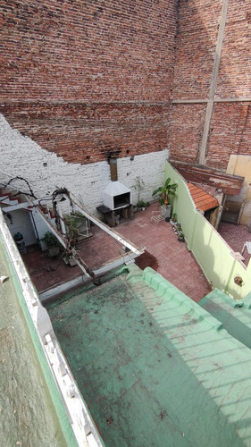 Casa Con Local En Venta