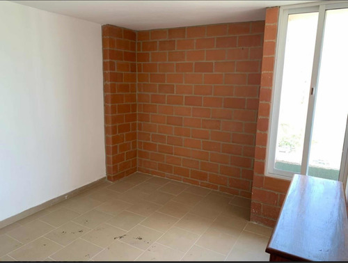 Imagen 7 de 8 de Apartamento En Alquiler- Catia La Mar