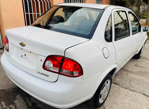 Imagen 4 de 7 de Chevrolet Classic 2015 1.4 Ls Abs Airbag