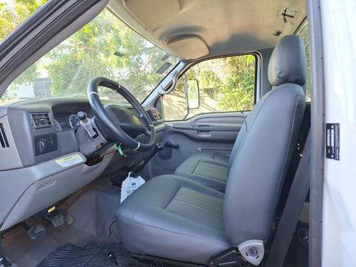 Ford F4000 4x4 Ano 2015 Cesto Aéreo R$ 210.000,00