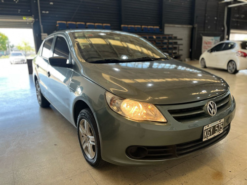 Volkswagen Voyage 1.6 Highline 101cv