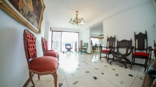 Imagen 8 de 22 de Casa En Venta Prados Del Este Mls #22-6511