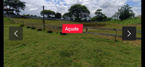 Sítio Com Casa Nova, Com Dois Pavimentos, Aproximadamen300m2