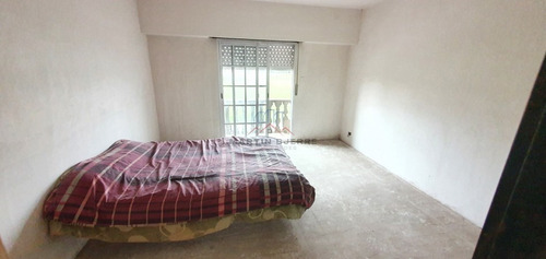 Imagen 11 de 14 de Venta 3 Triplex De 4 Ambientes Ciudad Evita