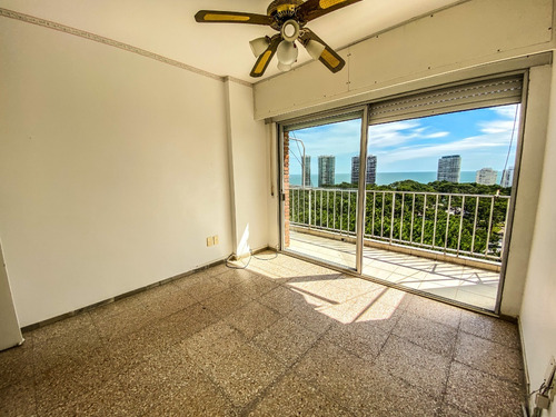 Imagen 9 de 30 de Venta Apartamento 2 Dormitorios Con Vista A La Playa Mansa, Punta Del Este