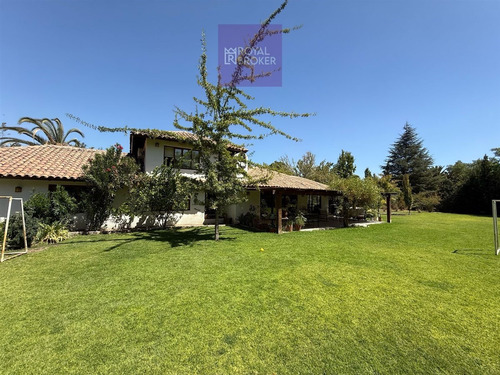 Linda Casa En Parcela Estilo Chileno 5d, 3b Buenos Accesos