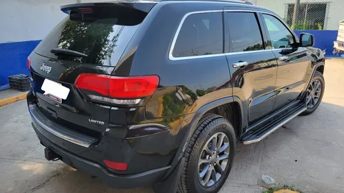 Jeep Grand Cherokee 5.7 Limited Lujo 4x4 At