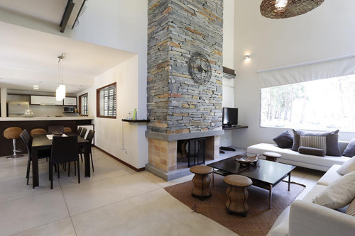 Casa En Complejo Solanas - Pta Del Este