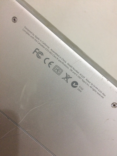 Macbook A 1229 17 Polegadas Core 2 Duo (sucata) Prateado (Usado)