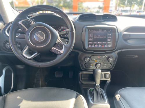 Imagem 8 de 9 de Jeep Renegade 1.8 16v Flex Longitude 4p Automático