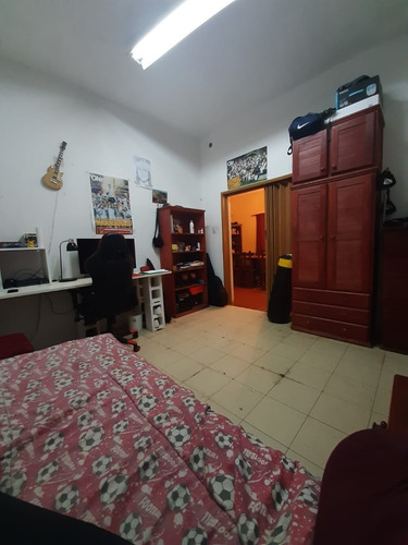 Imagen 11 de 27 de Casa En Lindo Barrio En Luis Guillón