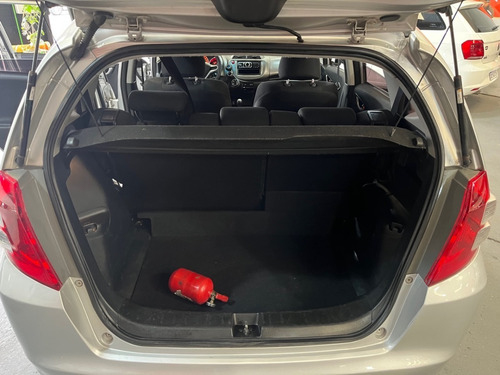 Imagen 11 de 15 de Honda Fit Lx Mt 2011