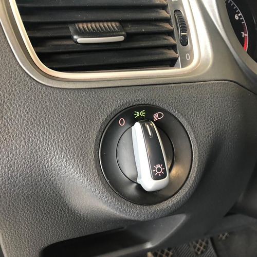 Imagem 10 de 15 de Volkswagen Fox 1.0 Mi Trendline 8v