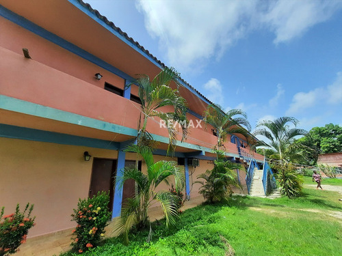 Imagen 9 de 29 de Oportunidad Posada En Venta Canales De Rio Chico