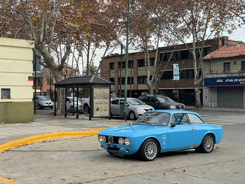 Imagen 24 de 24 de Alfa Romeo Giulia Gtv 1750 Bertone Veloce