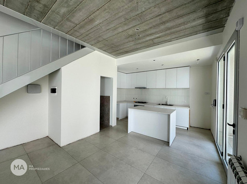 Casa 3 Dormitorios - Jujuy 2400 - Pichincha Rosario | Venta