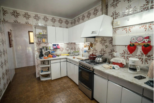Departamento En Venta - 3 Dormitorios 2 Baños - 615mts2 - Yerba Buena