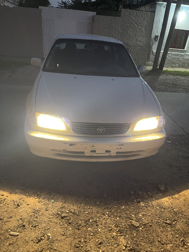 Toyota Corolla 1.8 Xei