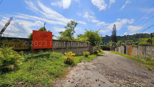 Terreno En Venta En Los Anaucos Cda 24-8682 Yf