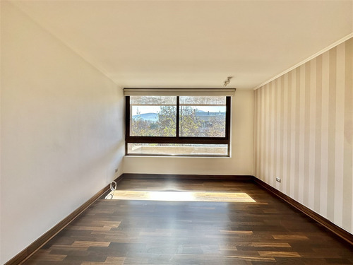 Penthouse Dúplex: El Rodeo / Clínica Alemana