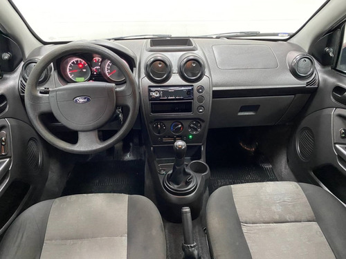 Ford Fiesta 1.0 ROCAM HATCH 8V FLEX 4P MANUAL