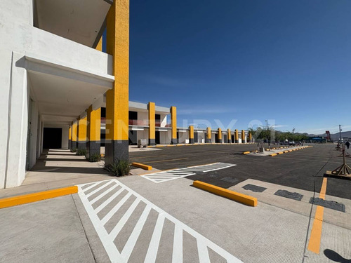 Plaza Comercial El Portal,venta ,en Avenida Guillermo Prieto Lujan, Chihuahua.