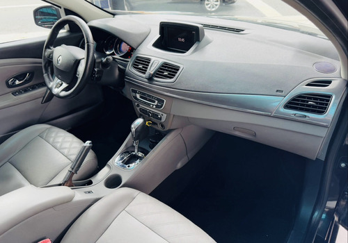 Renault Fluence 2.0 PRIVILÉGE 16V FLEX 4P AUTOMÁTICO
