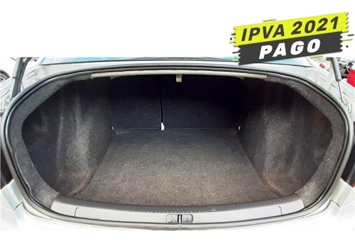 Volkswagen Polo Sedan 1.6 Mi Comfortline 8v Flex 4p Automati
