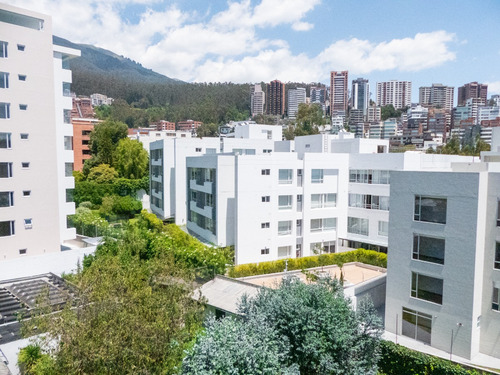 Suite Ejecutiva Granda Centeno 84m Moderna Con Gimnasio Junto A Canchas Y Supermaxi